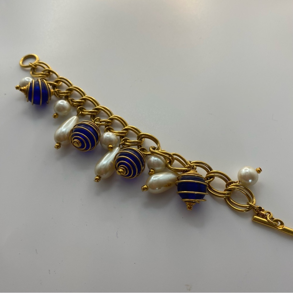 Elegant Charm Bracelet Gold tone Cobalt Blue Caged Gems pearls 6” Chunky chain